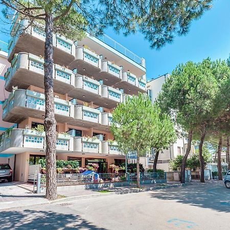 Hotel Residence Jamaica Milano Marittima Exterior photo